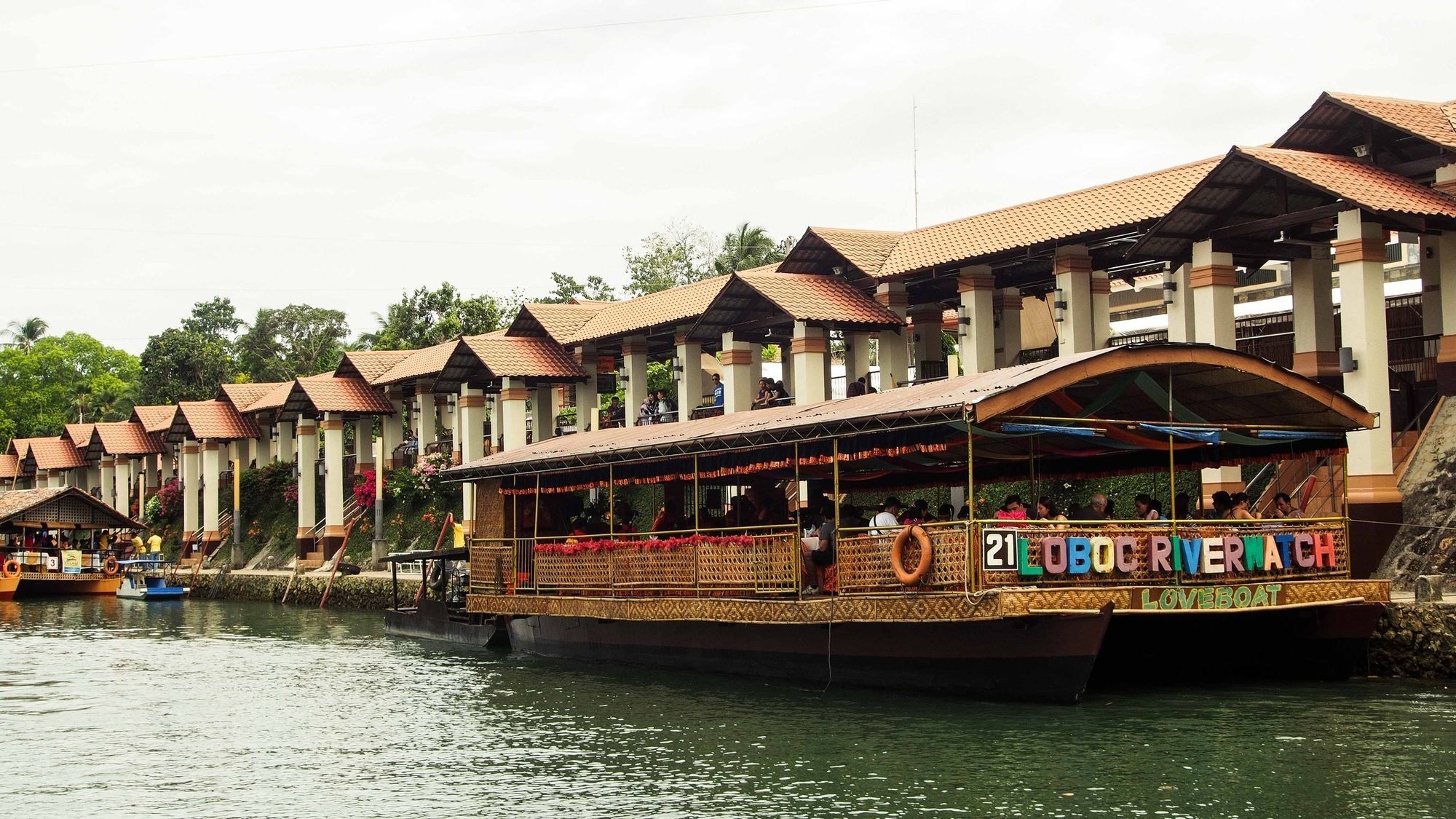 Sea Breeze Hostel - Alona Beach Panglao Exterior photo